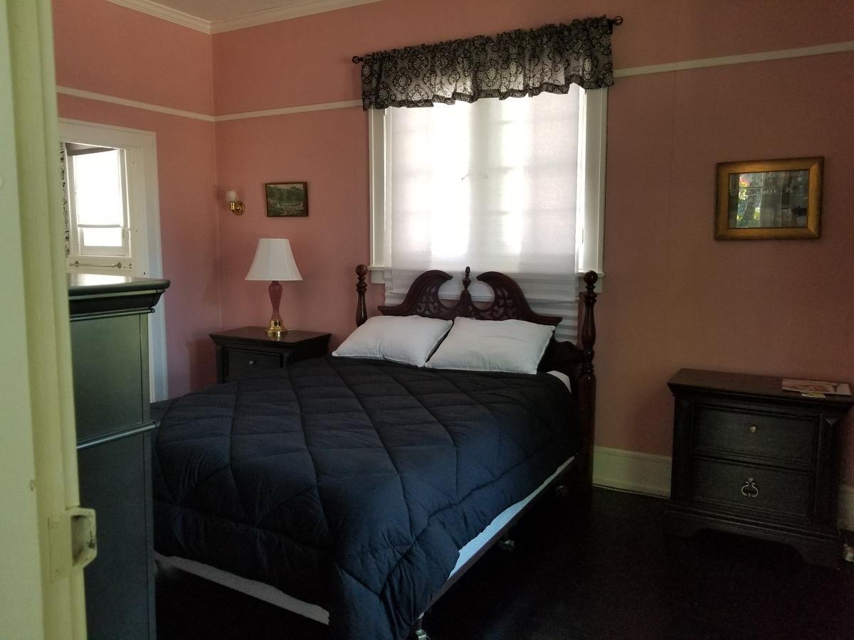Bed and Breakfast Charlevoix House Exterior foto